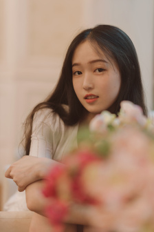 女教师第一次高潮在线播放
